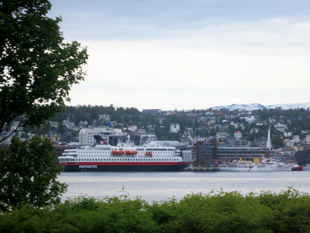 Hurtigruten next to the ship of the King of Norway
